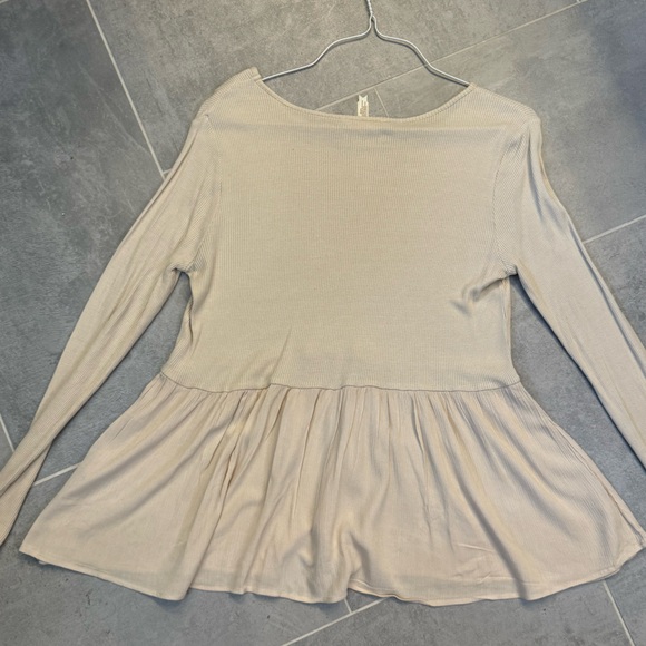 Matilda Jane Size L Oh So Nice Top
Boho - Picture 2 of 7